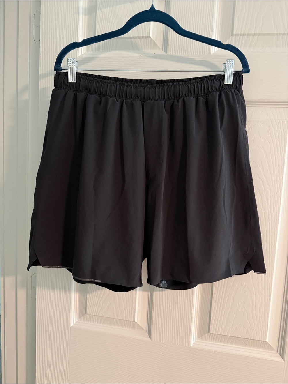 Lululemon Men’s Black Elastic-Waist Active Shorts